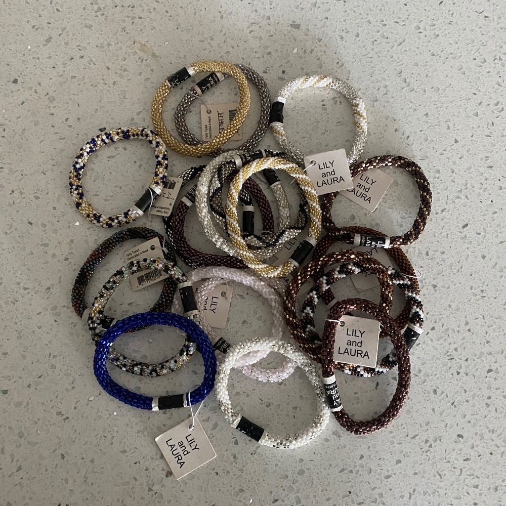 20 Lily and Laura Bracelets! NWT!